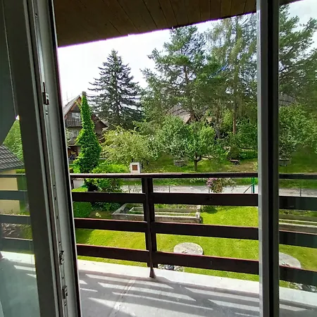 Randy's House * 比尔森