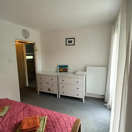 Randy's House Holiday home Plzen